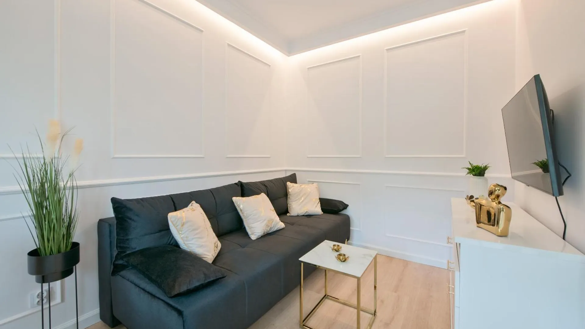 Prime Apartments - White Pearl 格但斯克 0*,  波兰